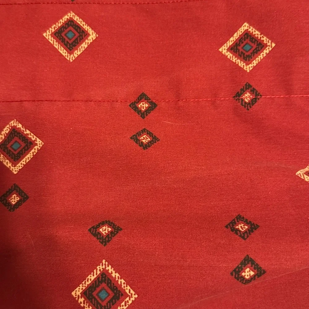 Red Valance with Small Geometric Designs